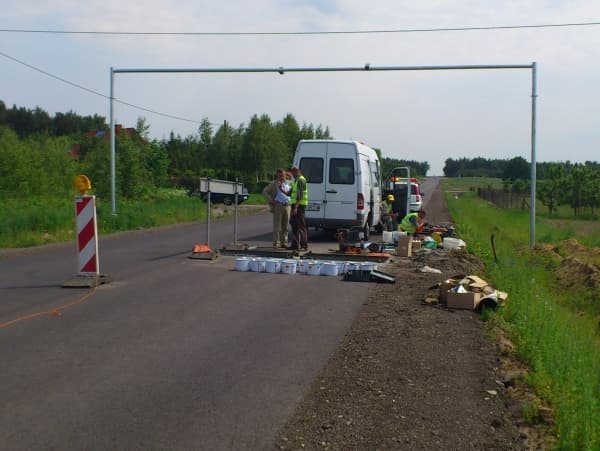 Wagi są już na drogach 725 i 715