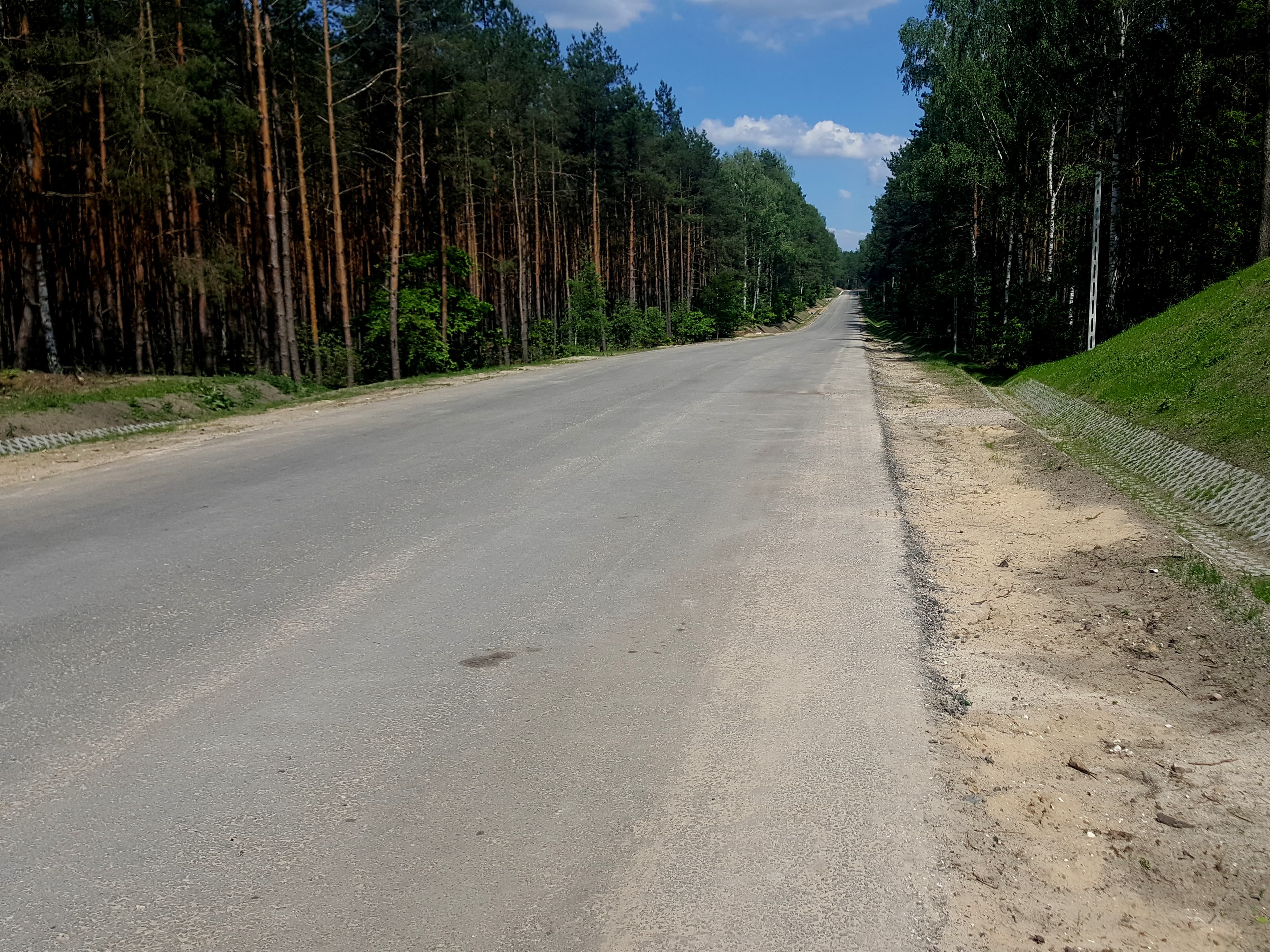 Inwestycja na DW 785