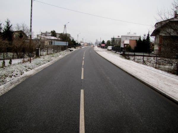 Po remoncie na drodze nr 716