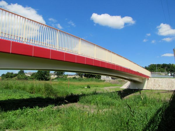 Kładka dla pieszych w Będkowie