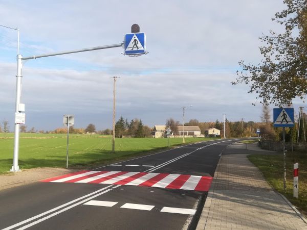 Na drodze wojewódzkiej nr 449 zakończono inwestycję w ramach projektu z Budżetu Obywatelskiego Województwa Łódzkiego